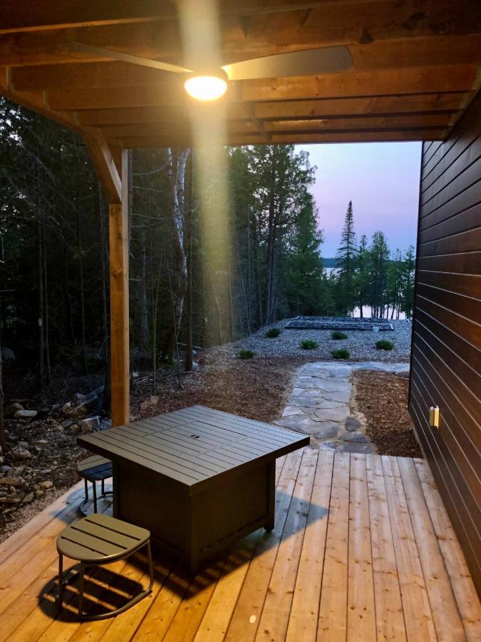 Stone Cove Waterfront Adults Only B&B Tobermory Exterior photo